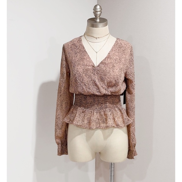 Japna Women's Animal Print Long Sleeve Faux Wrap Peplum Top Size XS - Picture 1 of 7